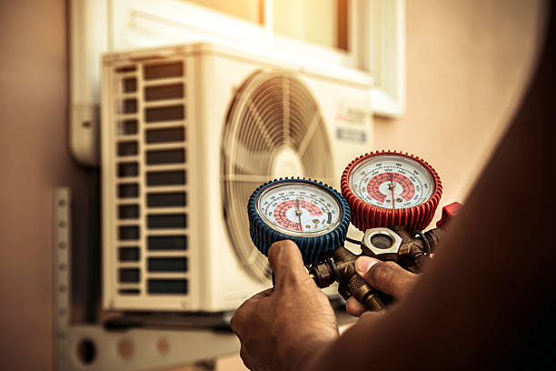 Professional Hvac technician working in Placida, FL
